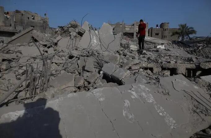 中方敦促以停止对加沙军事进攻