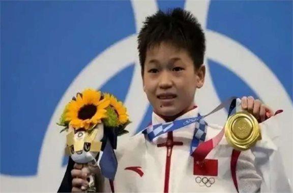全红婵宁可赢了热搜只挂一小时 展现冠军风采与坚韧内心
